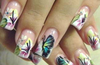 Manucure papillon