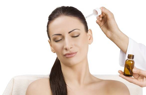 5 aceites efectivos para la caspa
