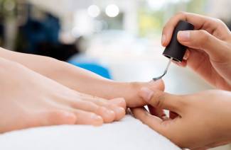 Vernis à ongles peu coûteux et efficaces