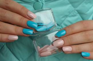 Faux ongles