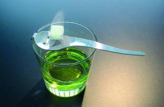 How to drink absinthe correctly