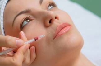 Injecții cu acid hialuronic