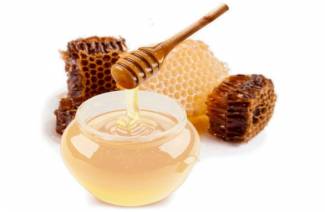Đặc tính hữu ích và chống chỉ định cho mật ong cỏ ba lá