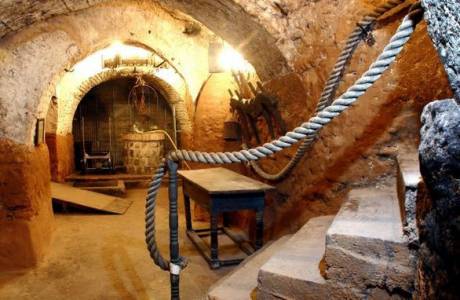 Πώς να απαλλαγείτε από τον μύκητα στο κελάρι