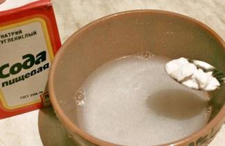 Thụt rửa với soda