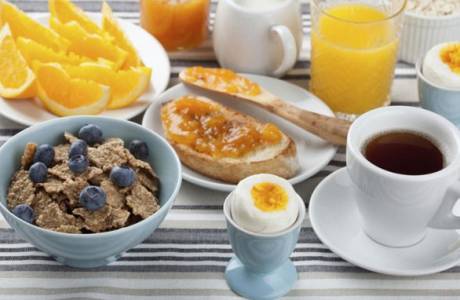 ¿Qué es mejor comer en el desayuno mientras se pierde peso?