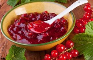 Confiture de groseilles pour l'hiver