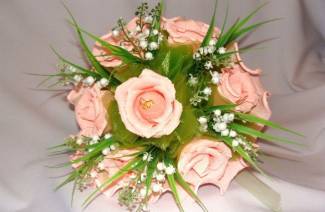 Comment faire un bouquet de bonbons avec vos propres mains