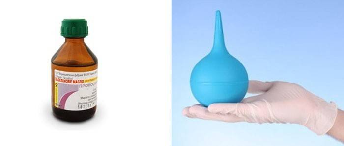 Cách chống táo bón hiệu quả: Thuốc xổ Vaseline
