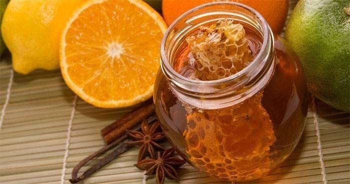 Que gia vị ngọt, chanh làm sáng tóc