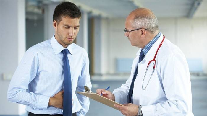 Ciroza hepatică la un bărbat
