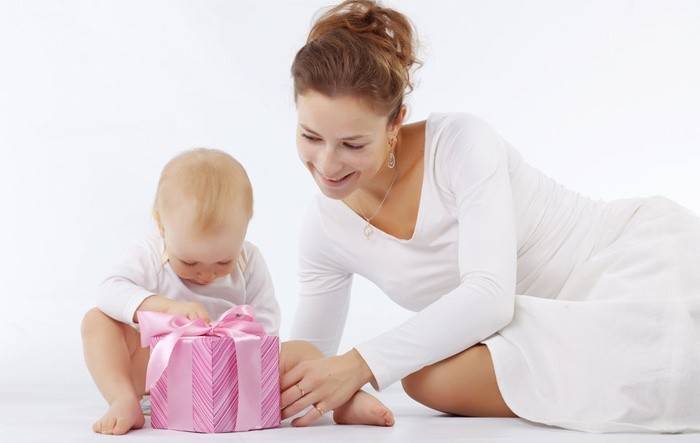 Mama padovanojo dvejų metukų vaikui