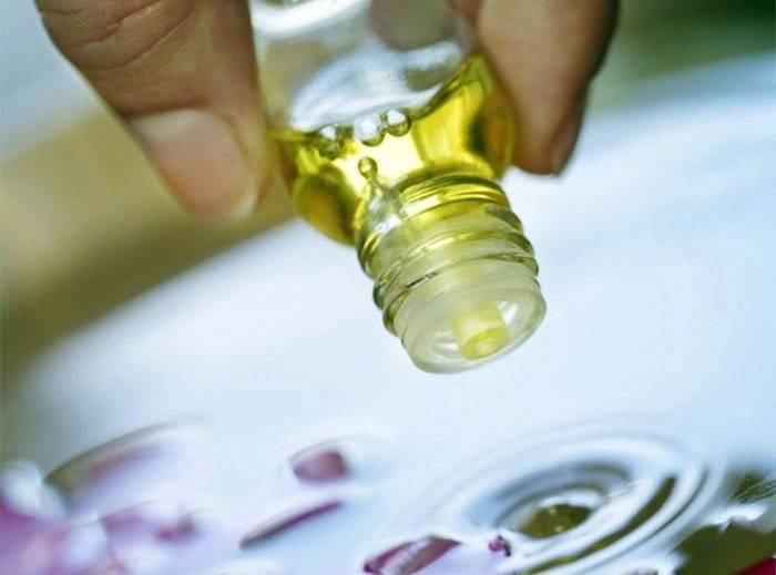 Aggiungi olio essenziale