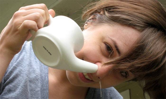 Rửa mũi cho viêm xoang