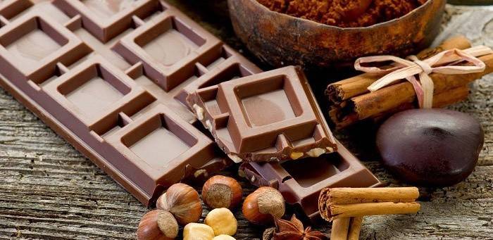 Chúng tôi ăn và vui mừng với các hoóc môn của hạnh phúc