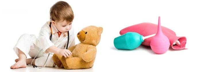 Em bé đặc biệt cần thuốc xổ