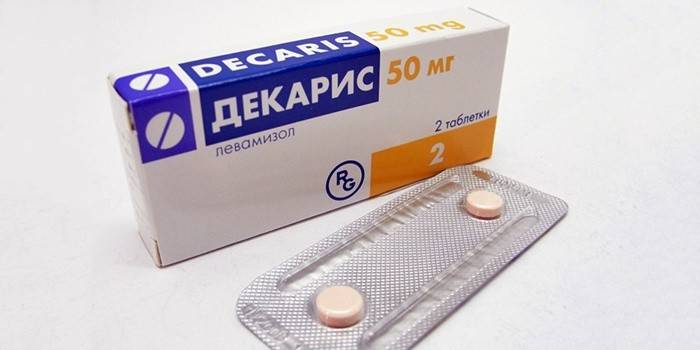 Dekaris para o tratamento de vermes