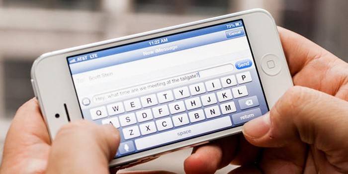 Pénzátutalás a QIWI-ből a WebMoney-ba SMS-ben