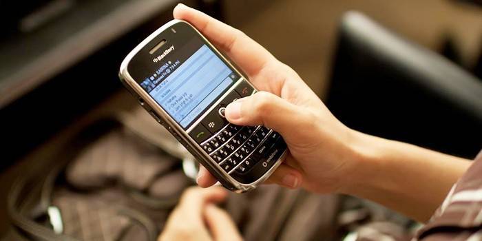 Паричен превод от MTS към Beeline чрез SMS