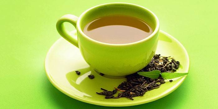 Tasse de thé vert