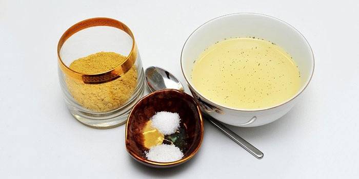 Maschera per la crescita e la laminazione dei capelli