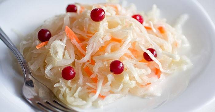 Kaloriniai rauginti kopūstai