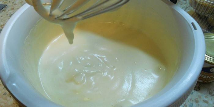 Préparation de la crème au lait concentré
