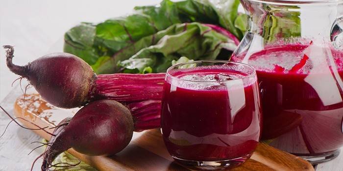 Fersk rødbetesaft