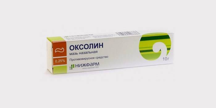 Pomada oxolínica para estomatite herpética em crianças