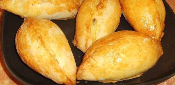 Wie man Zwiebeltorten macht
