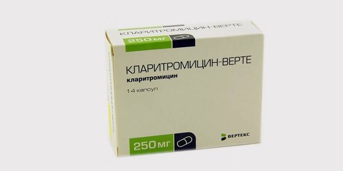 Clarithromycin สำหรับการรักษา ureplasmosis ในผู้ชาย