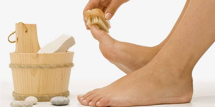 Giấm điều trị nấm chân