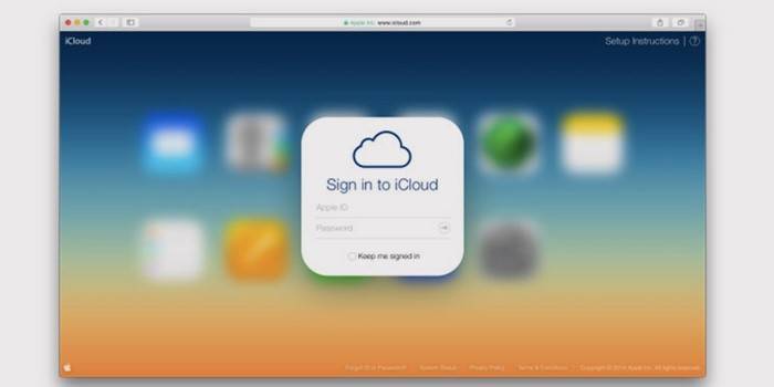 היכנס ל- iCloud