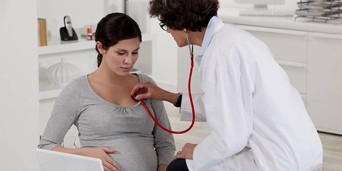 Determinazione della frequenza delle pulsazioni in una donna incinta