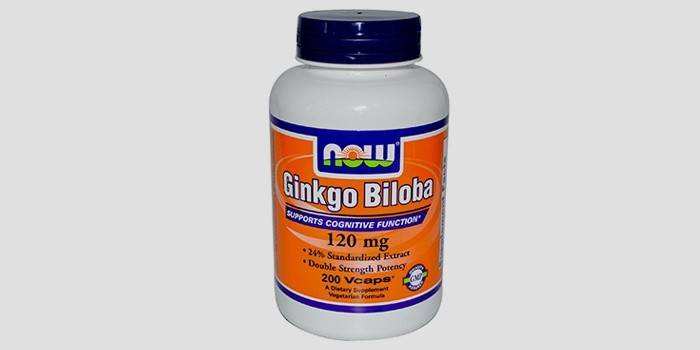 Ginko-biloba kovai su rožine