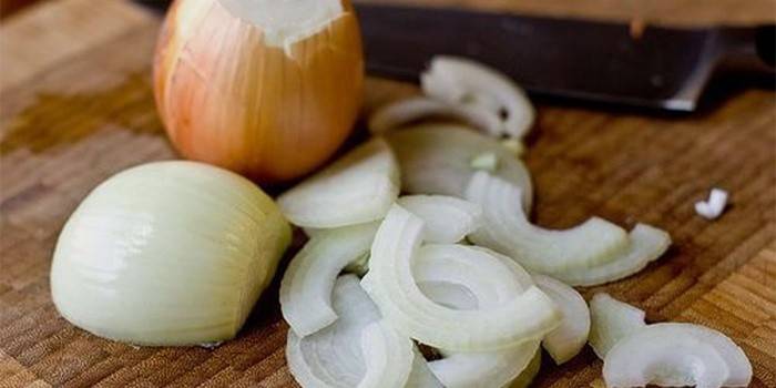 Zwiebeln gegen Würmer