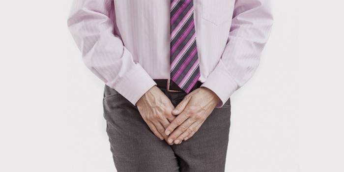 อาการของ ureaplasmosis ในผู้ชาย - การเผาไหม้ที่ขาหนีบ