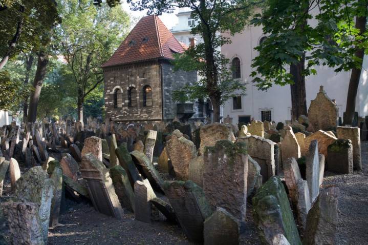 Old jewish cemetery