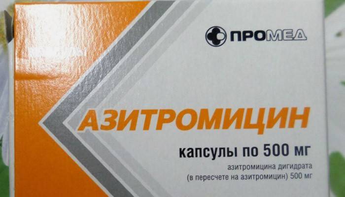 Azitromicina per il trattamento della clamidia nelle donne