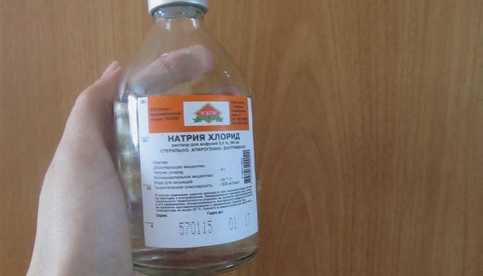 Burun yıkamak için salin