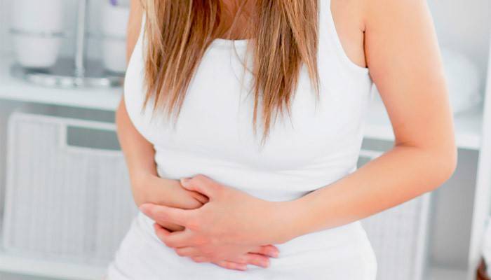 Acidez estomacal atormenta a una niña