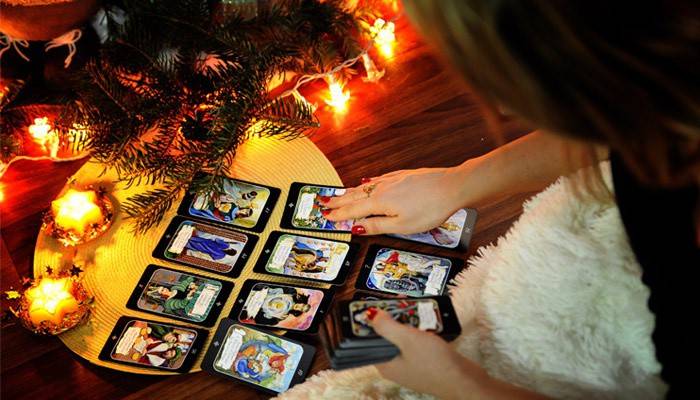 Fortuna dizendo sobre as cartas de tarô