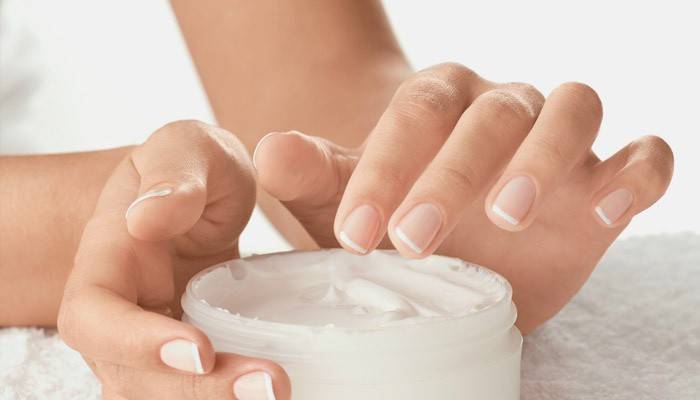 Crema mani curativa