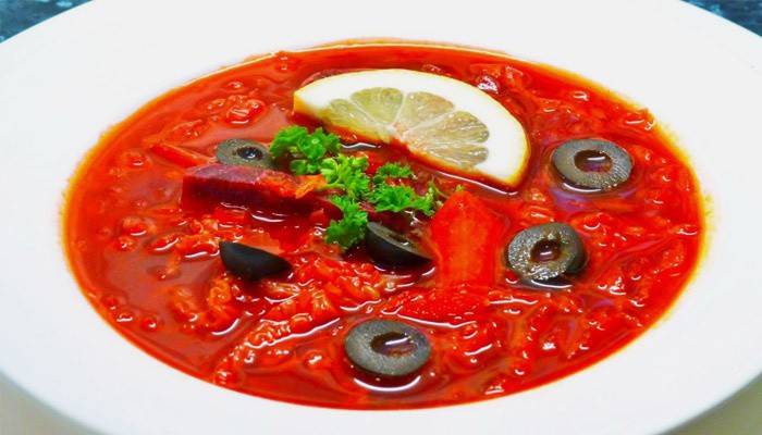 Hjemmelaget vegetarisk Borsch