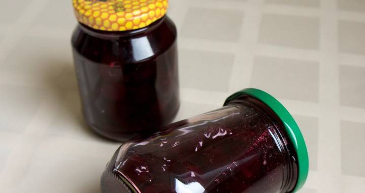 Confiture de cerises pour l'hiver