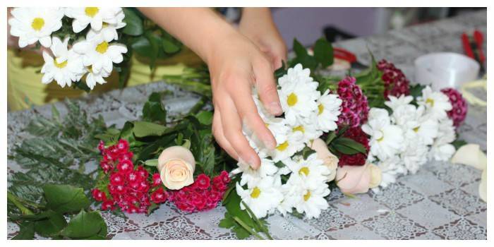 Comment préparer des fleurs pour un bouquet