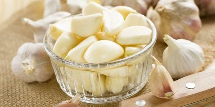 Knoblauch im Kampf gegen Mücken