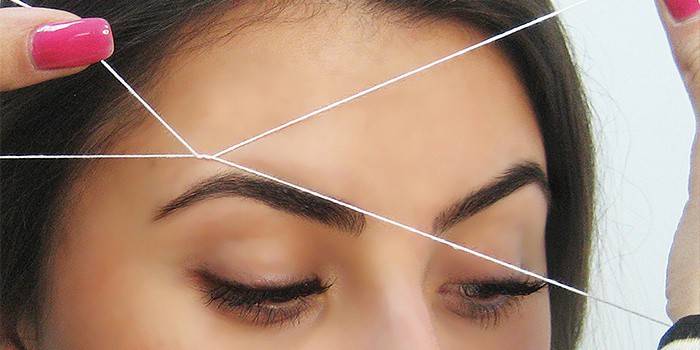 Fil de correction des sourcils