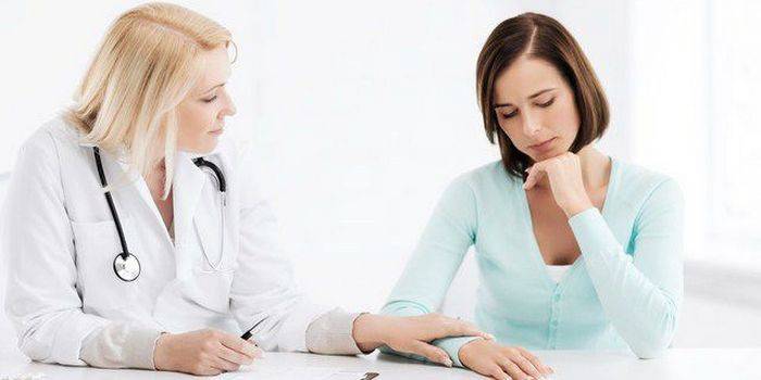 Consultație cu un specialist în tratamentul clamidiei