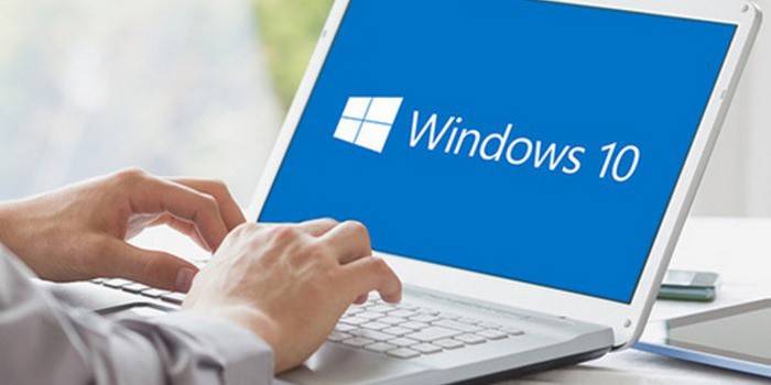 Laptop có hệ điều hành Windows 10